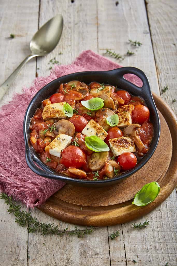 Halloumi Stroganoff Vegeratian With Cherry Tomato Mutti Recipe